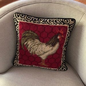 VTG Rooster Farmhouse Needlepoint & Black Velvet  Accent Pillow